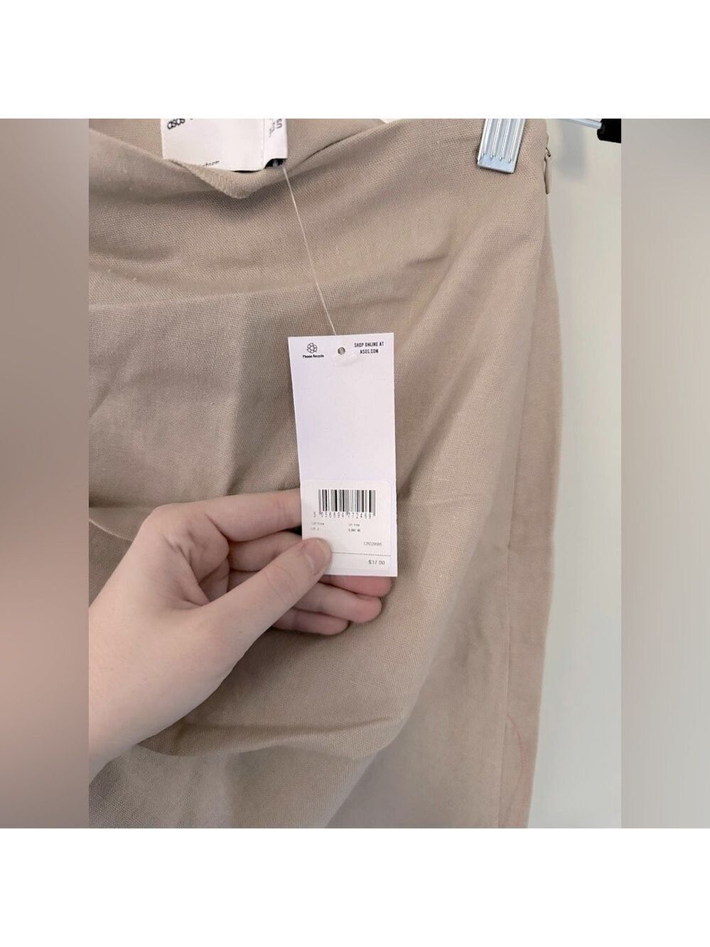 ASOS DESIGN Ruched Mini Skirt Stone size 2-NWT - Picture 10 of 12